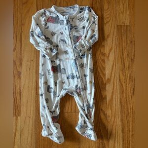Angel Dear Farmyard Print Kids Footie